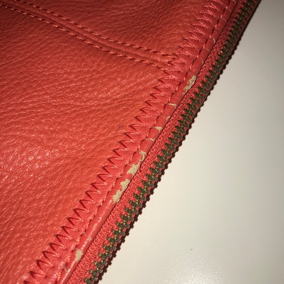 the Sak Peach Leather Bag - Picture 4 of 6